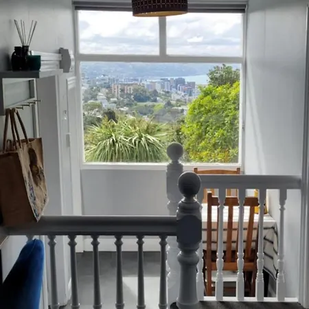Tuilookout Apartment